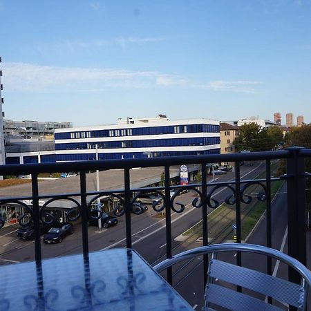 Hitrental Altstetten Apartments Zürih Dış mekan fotoğraf